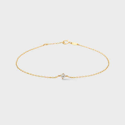 14K Yellow Gold cubic zirconia solitaire bracelet 14k gold with zirconia, front view