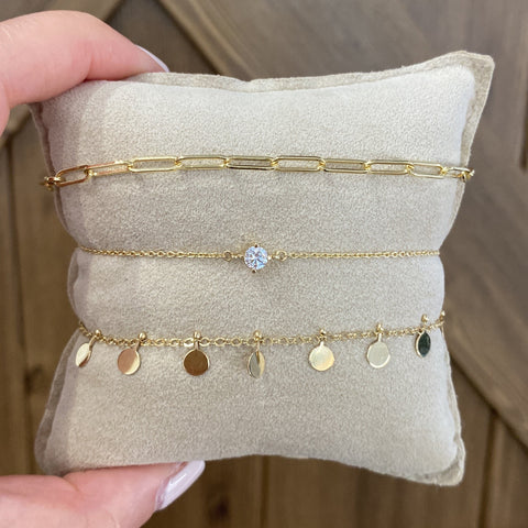 14K Yellow Gold cubic zirconia solitaire bracelet 14k gold with zirconia, side view