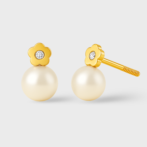 18K Yellow Gold mother of pearl stud earrings with pearl, front view