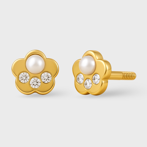 18K Yellow Gold pearl & diamond flower stud earrings with round white diamonds, front view